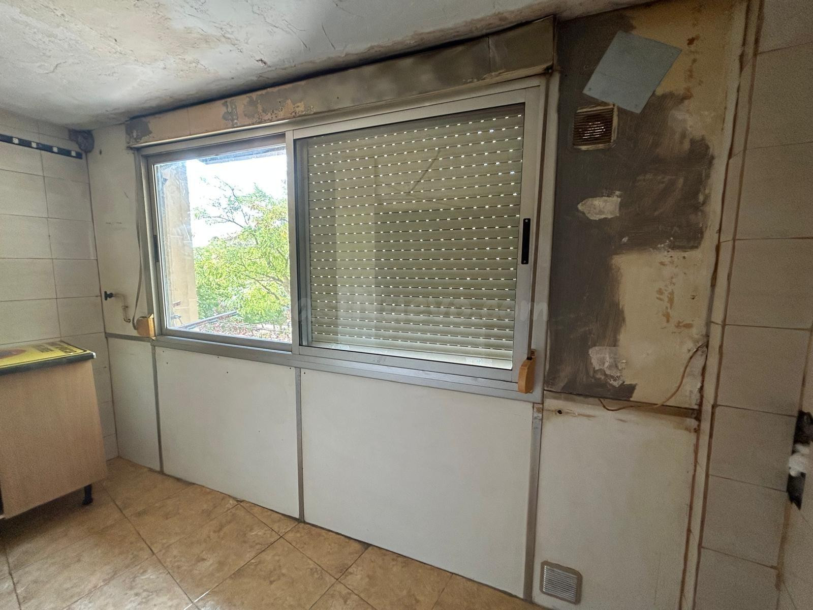 SE VENDE PISO EN TERRASSA, ZONA SANT LLORENÇ - foto 3