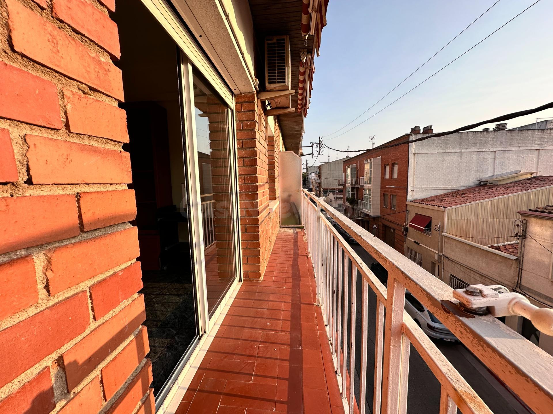 SE VENDE PISO EN SABADELL, ZONA CAN RULL - foto 5