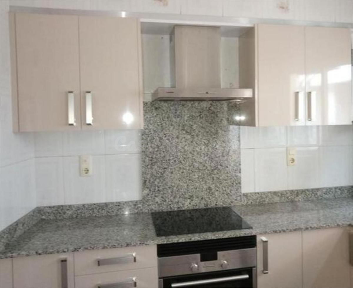 ¡Grande Casa en Xeresa: Tu Refugio Ideal Cerca de la Playa! - foto 2