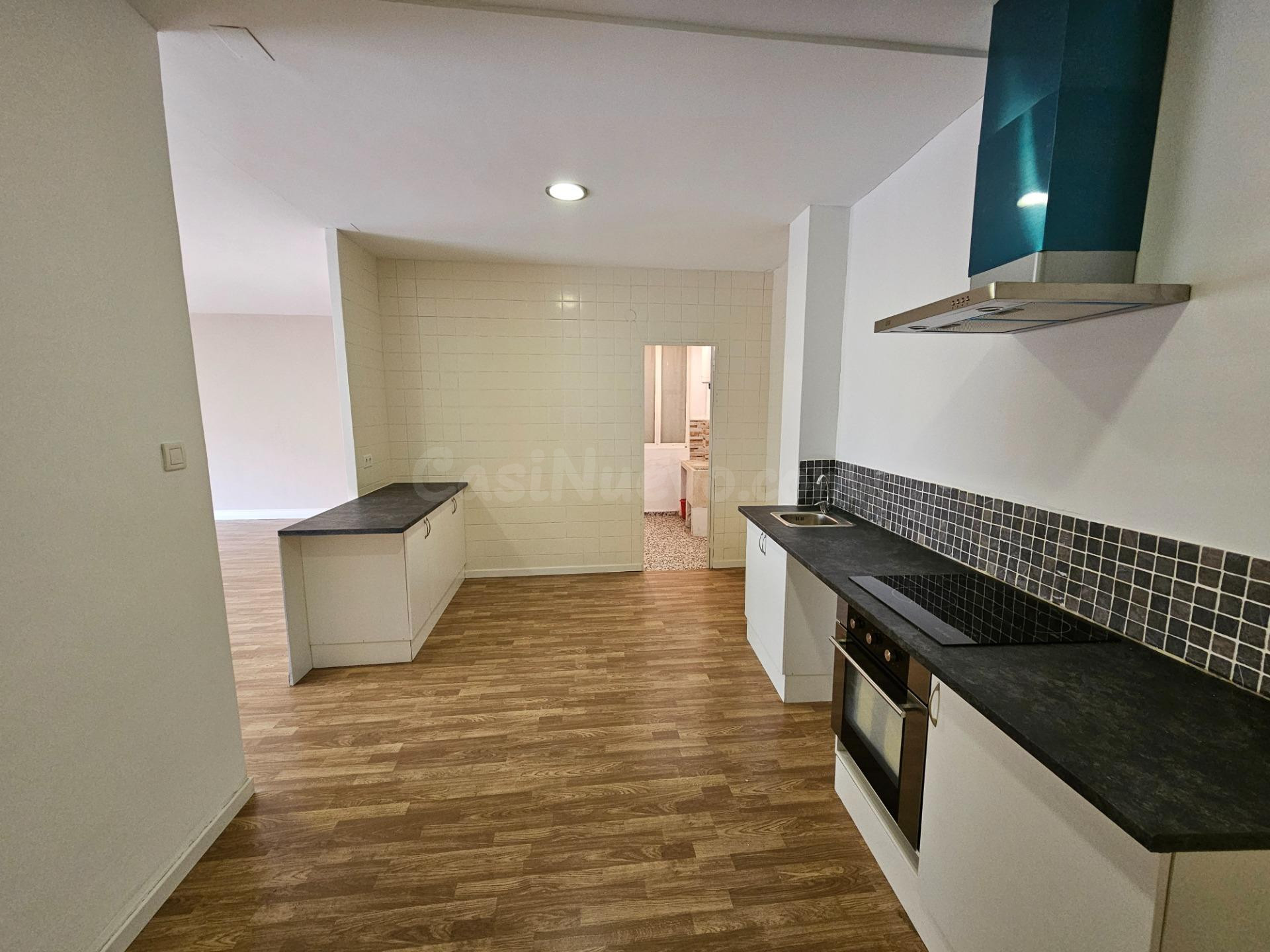 VIVIENDA EN SOLLANA CON TERRAZA Y PERFECTA PARA ENTRAR A VIV