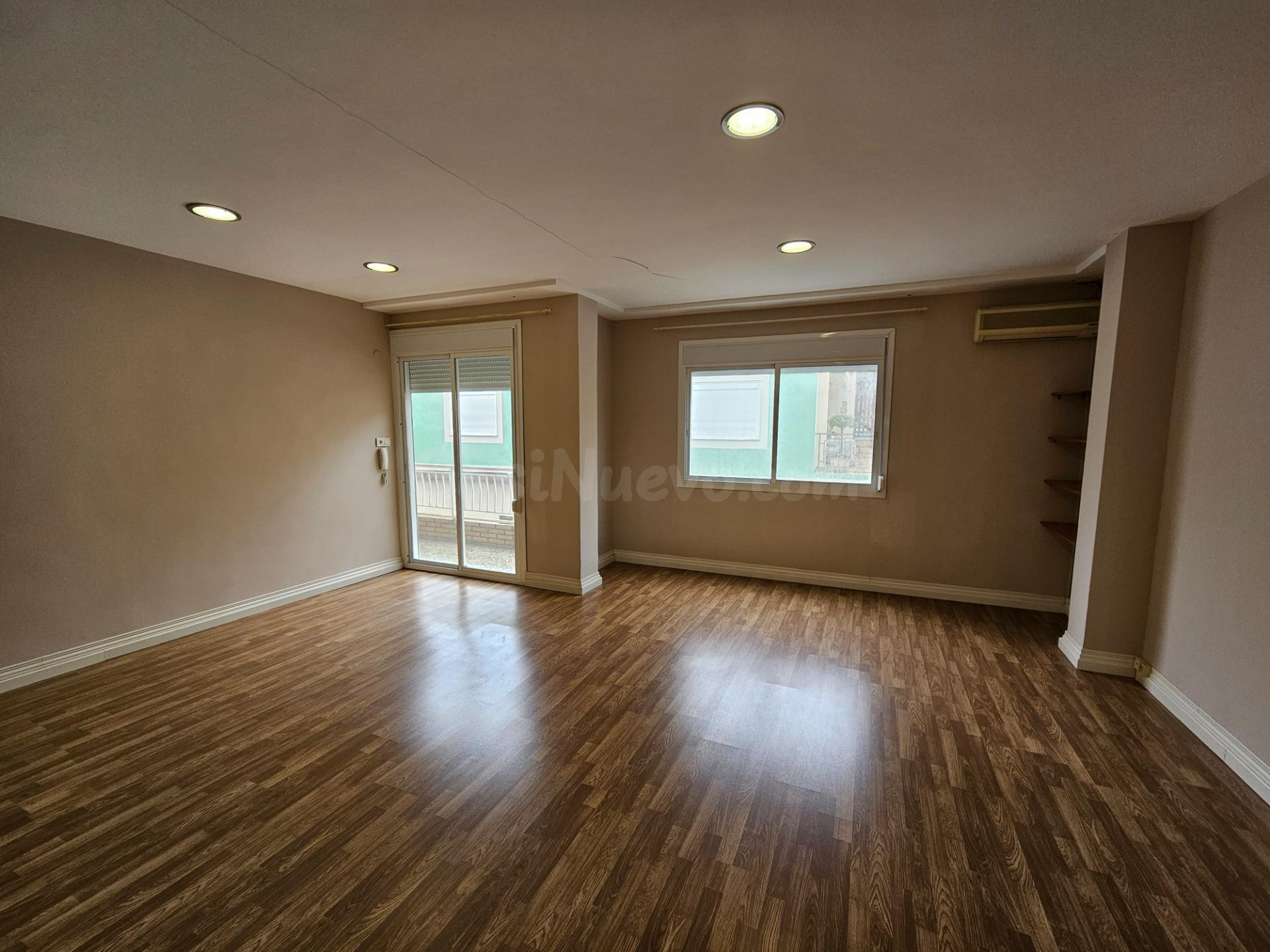VIVIENDA EN SOLLANA CON TERRAZA Y PERFECTA PARA ENTRAR A VIV - foto 3