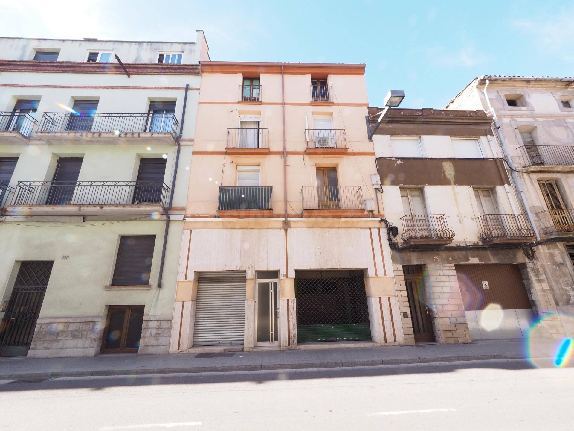 SE VENDE PISO EN IGUALDA, ZONA CENTRO