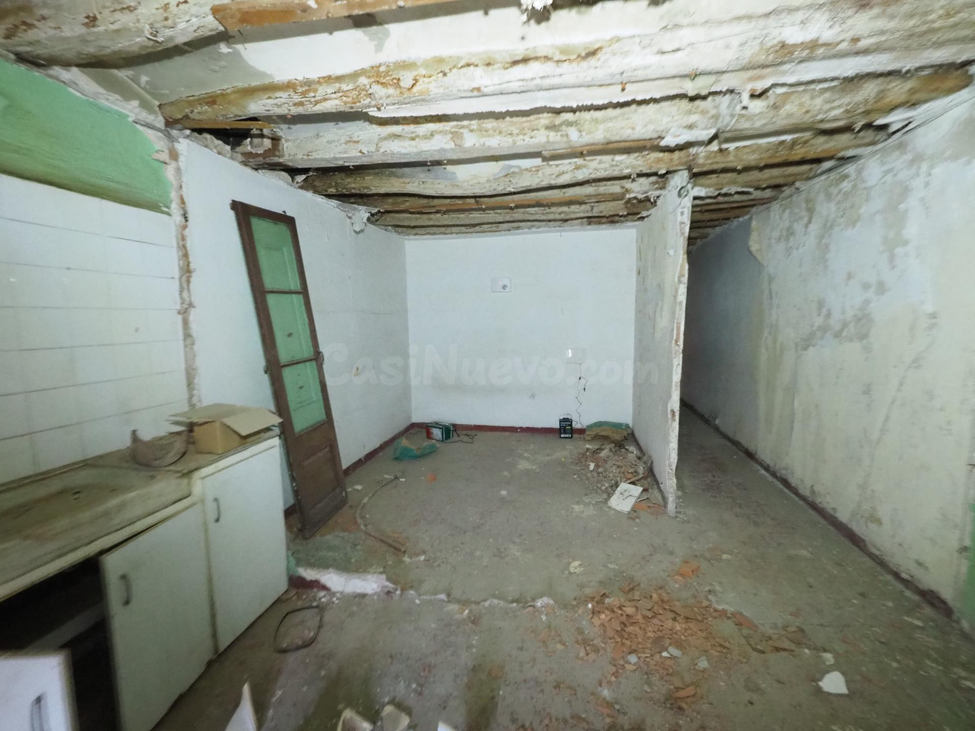 SE VENDE PISO EN IGUALDA, ZONA CENTRO - foto 3