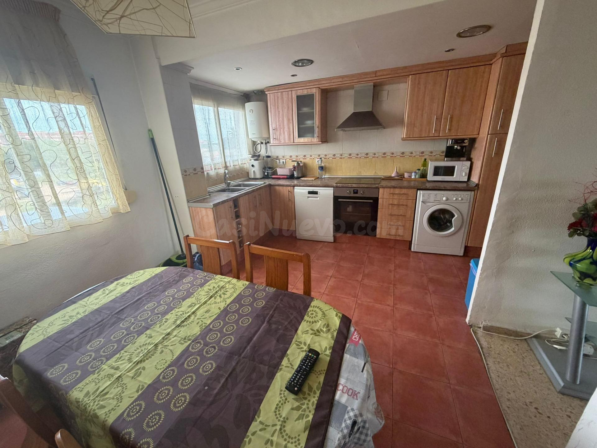 Piso en Valencia 3 habitaciones 2 baños - foto 5