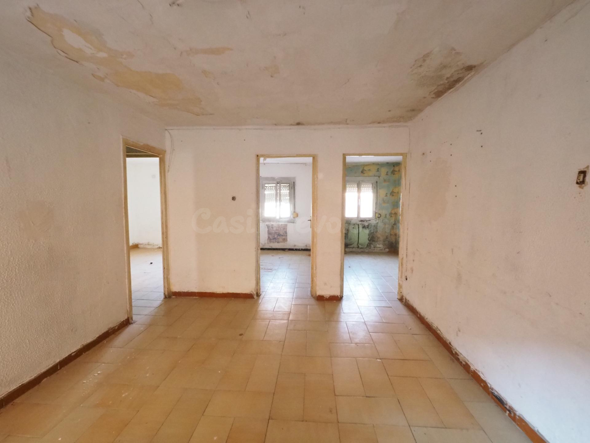 SE VENDE PISO EN SALLENT - foto 2