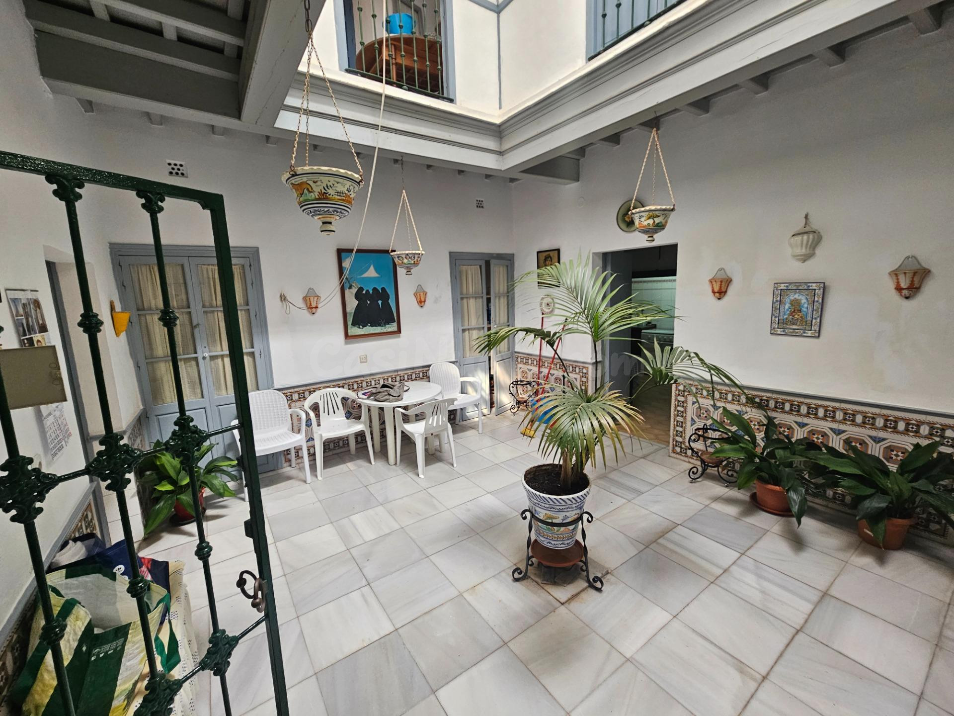 Casa de Pueblo en Casco Antiguo - foto 2