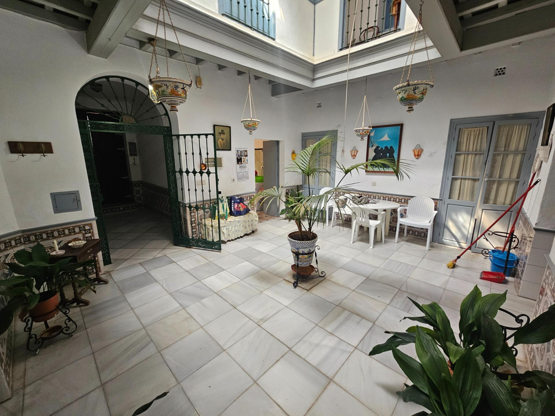 Casa de Pueblo en Casco Antiguo - foto 4