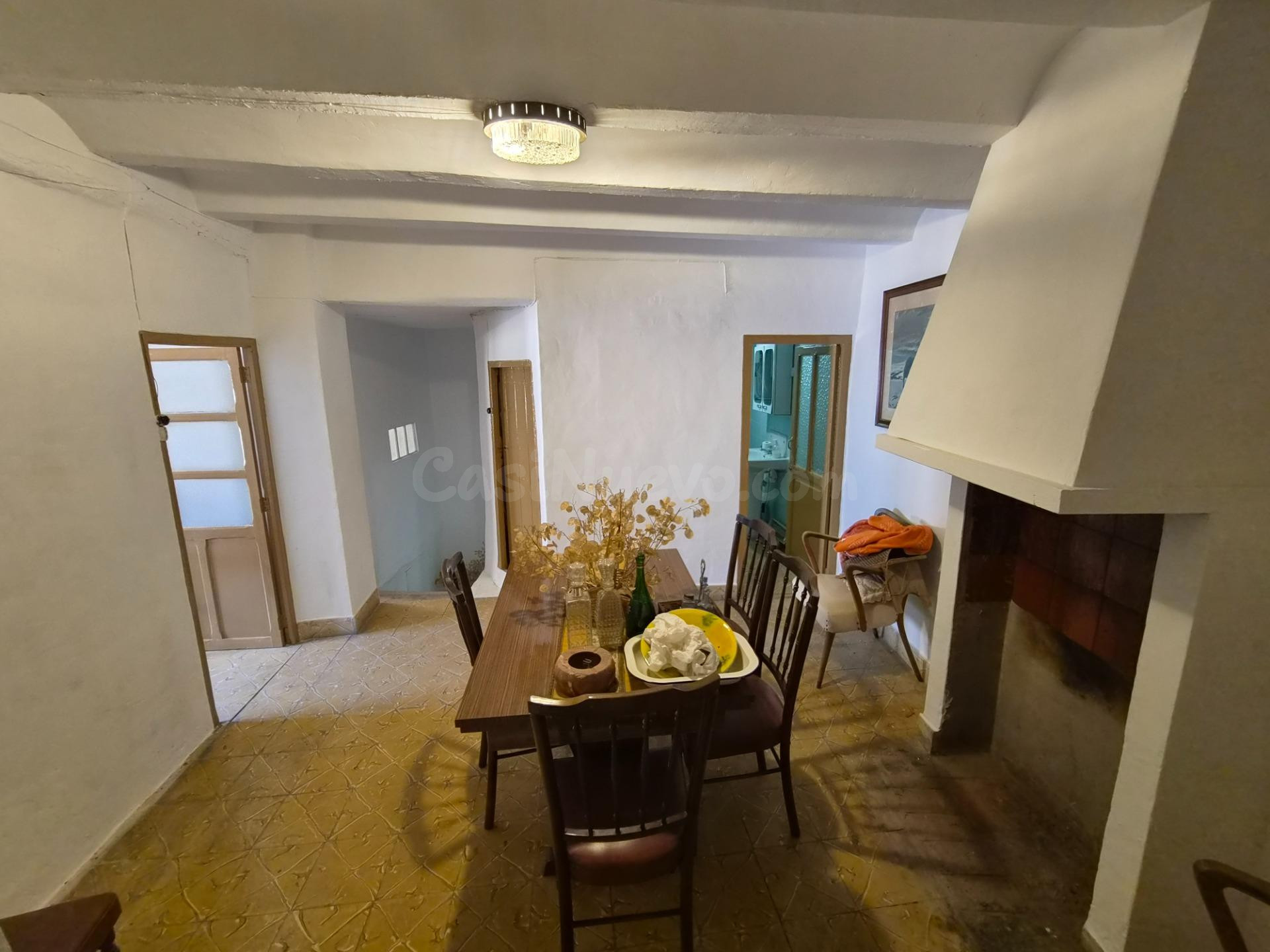 CASA EN ARAS DE LOS OLMOS CON MUCHO POTENCIAL - foto 2