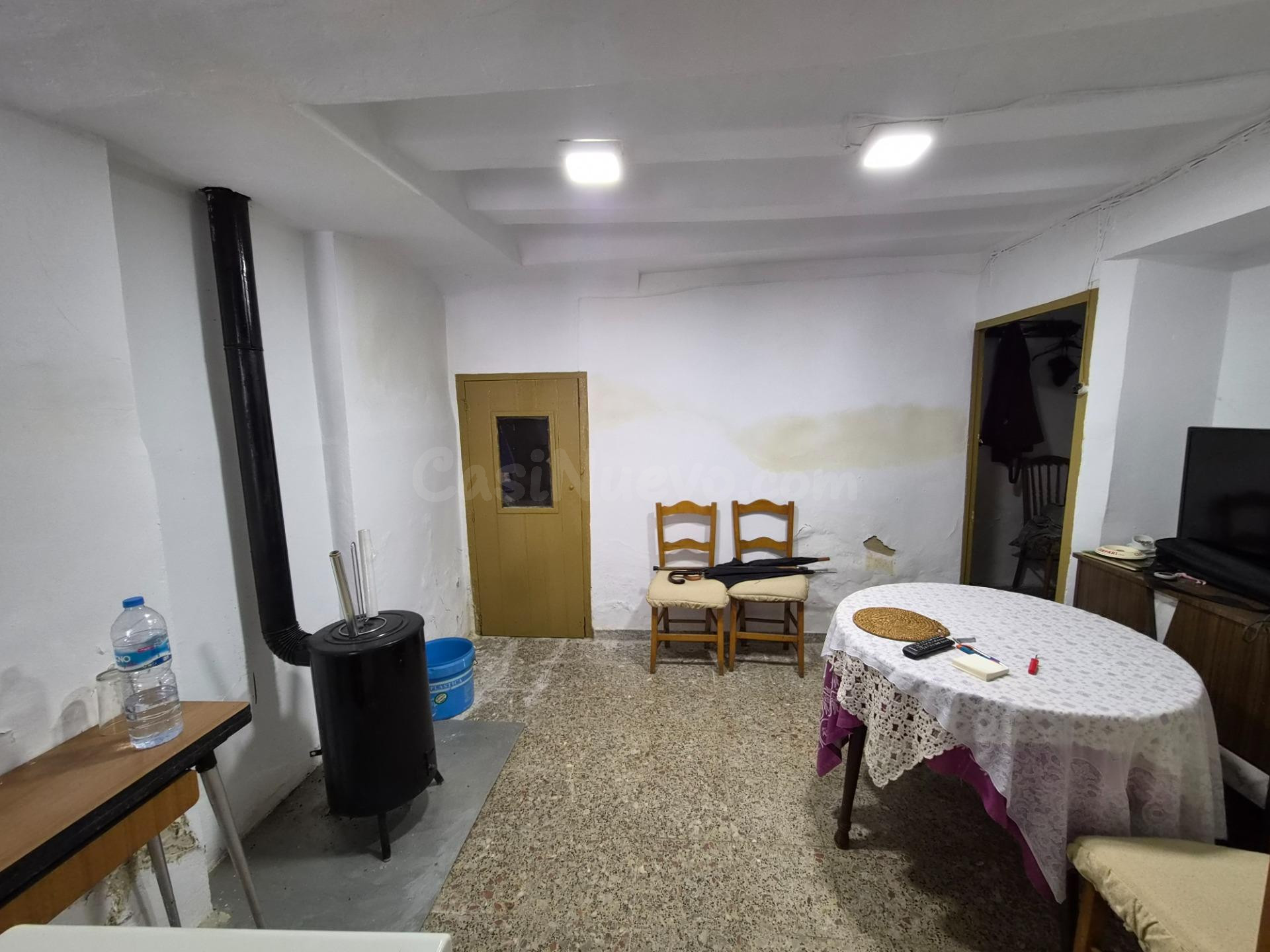 CASA EN ARAS DE LOS OLMOS CON MUCHO POTENCIAL - foto 3
