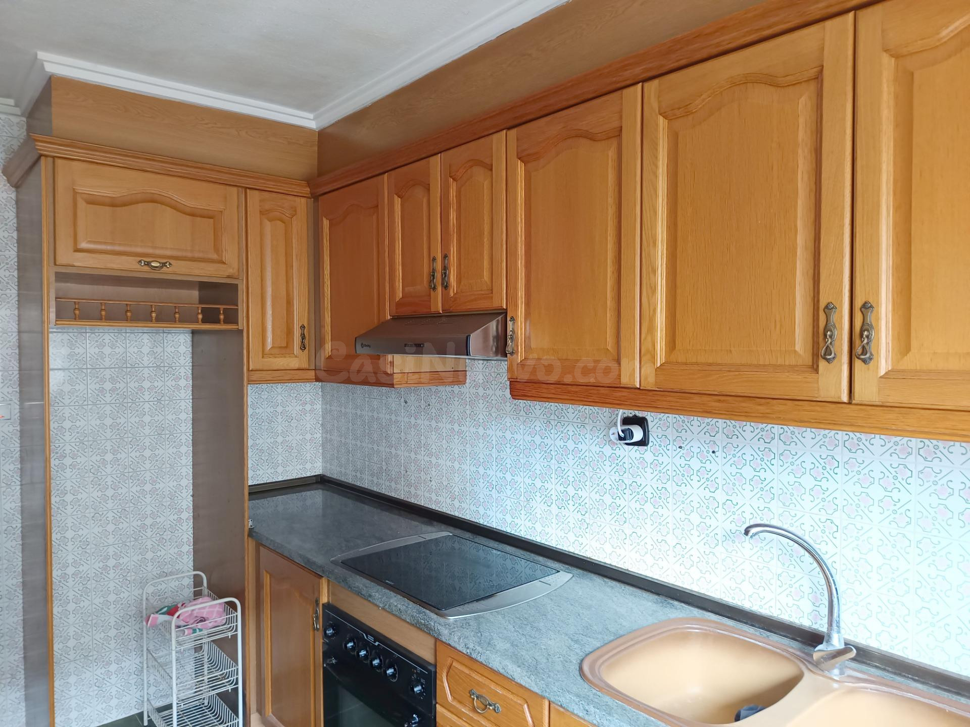 Piso en Mislata de 112 m2 útiles con 3 habitaciones y ascens - foto 3
