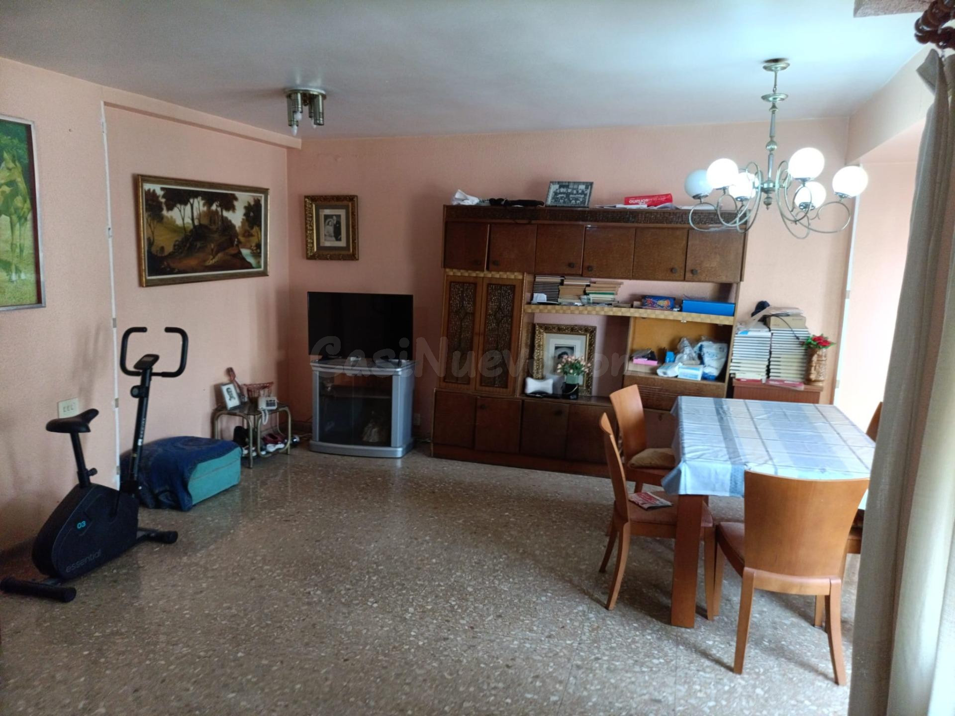 Gran piso en Torrente - foto 2