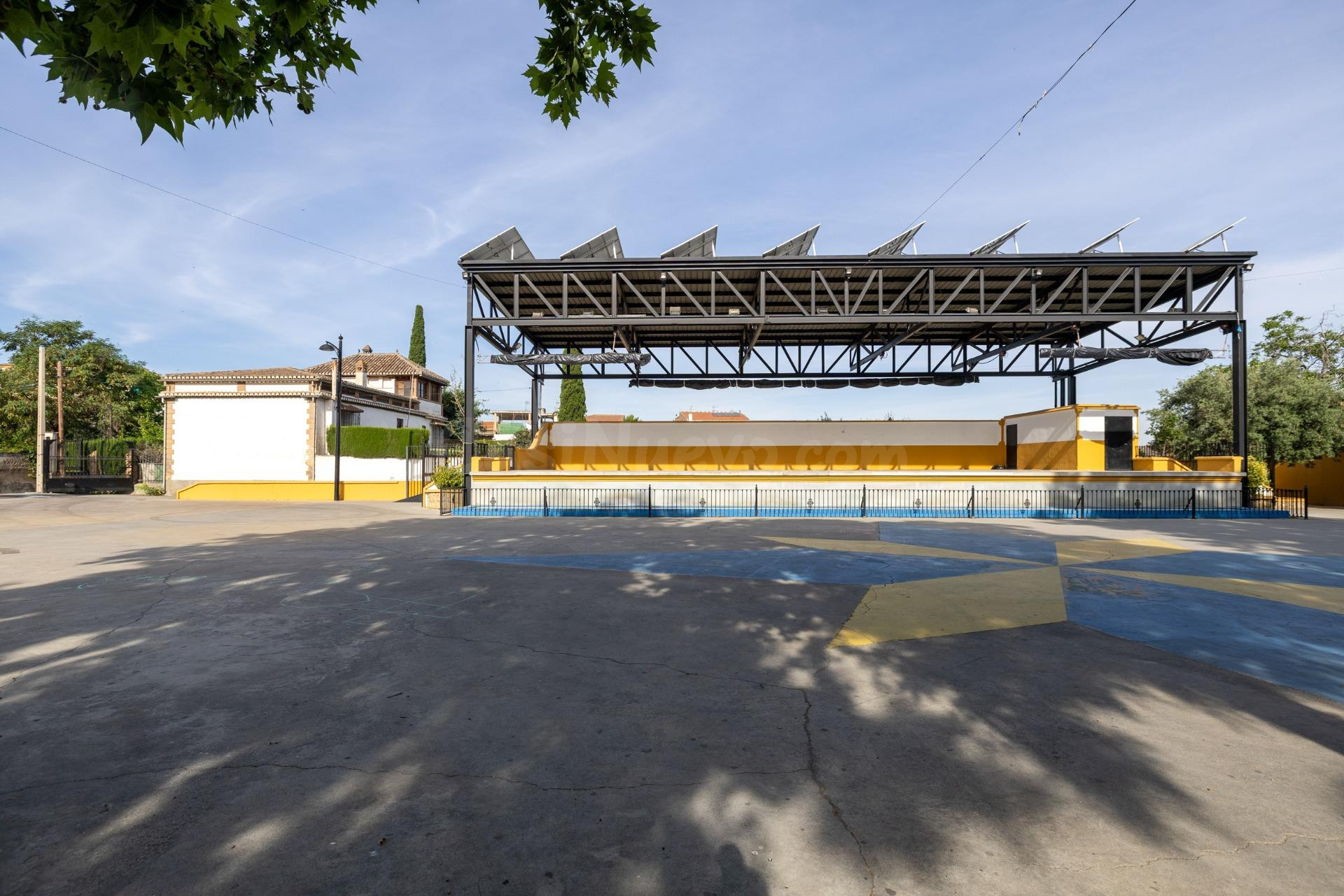 EXCLUSIVA FINCA CON 30.000 m2 DE SUELO URBANIZABLE EN OGÍJAR - foto 2