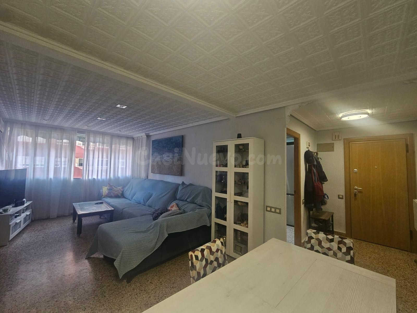 Piso 3 habitaciones, baño y aseo en Valencia