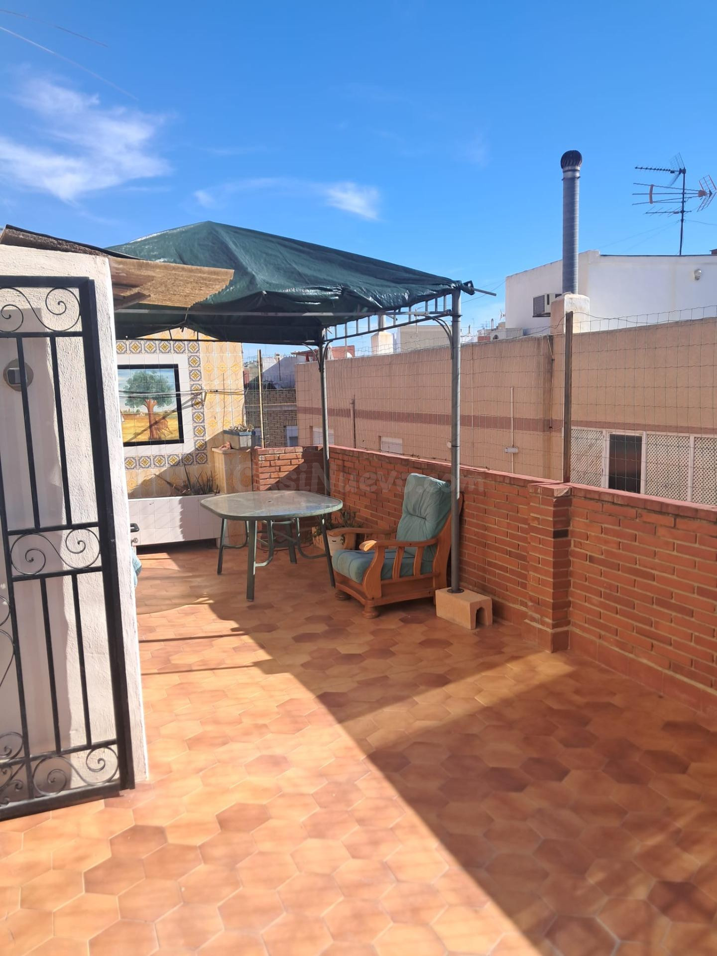 Catarroja, piso con 4 habitacines y 2 trasteros