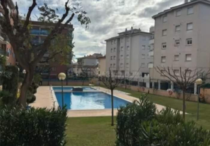 Magnífico piso con zona comunitaria . - foto 3