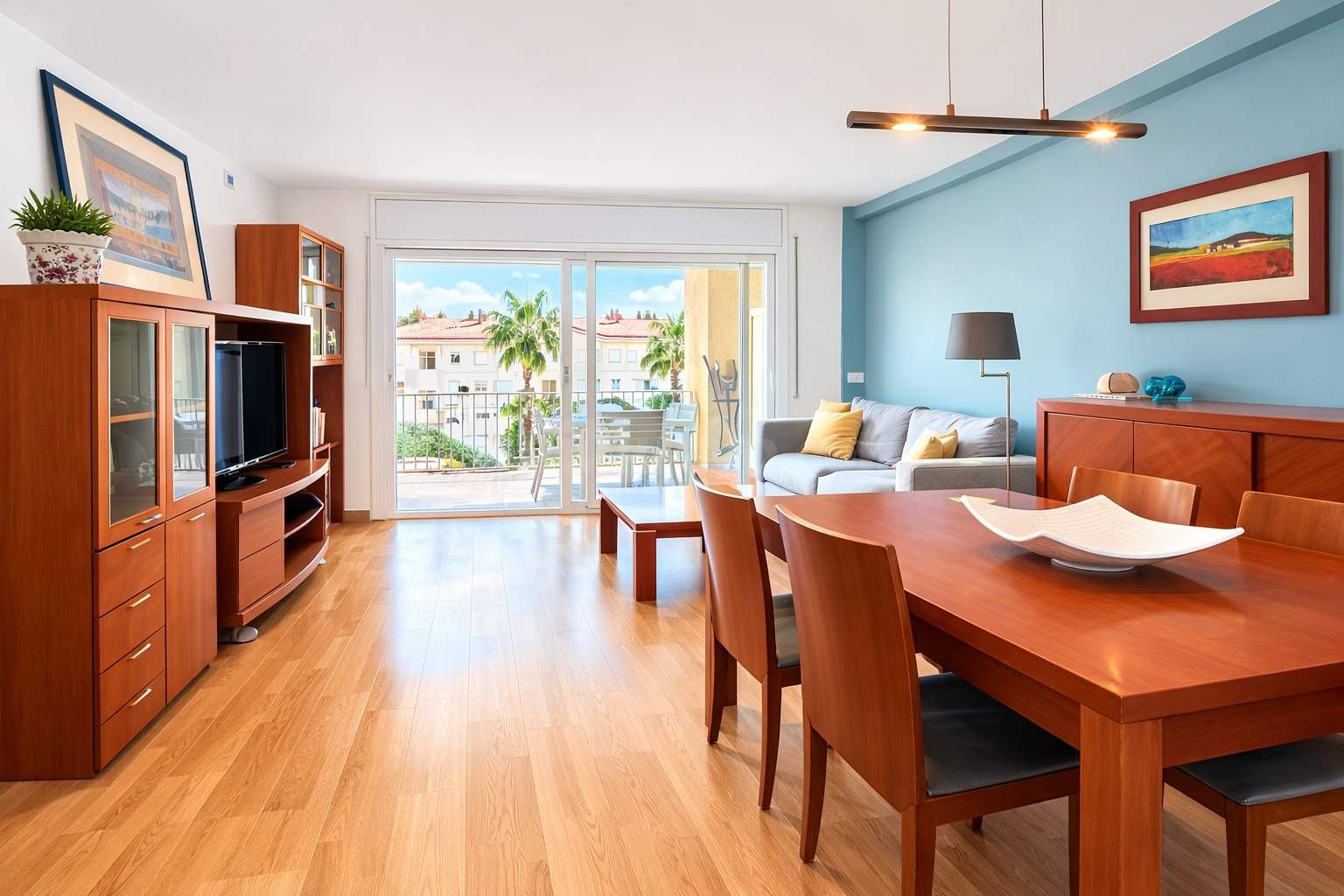 Piso con gran terraza, piscina y parking en Can Pei – Sitges - foto 3