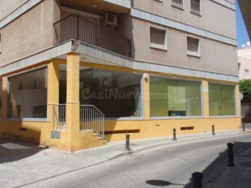 VENTA LOCAL COMERCIAL CALLE PASAJE, ESQUINA CALLE ALMERIA