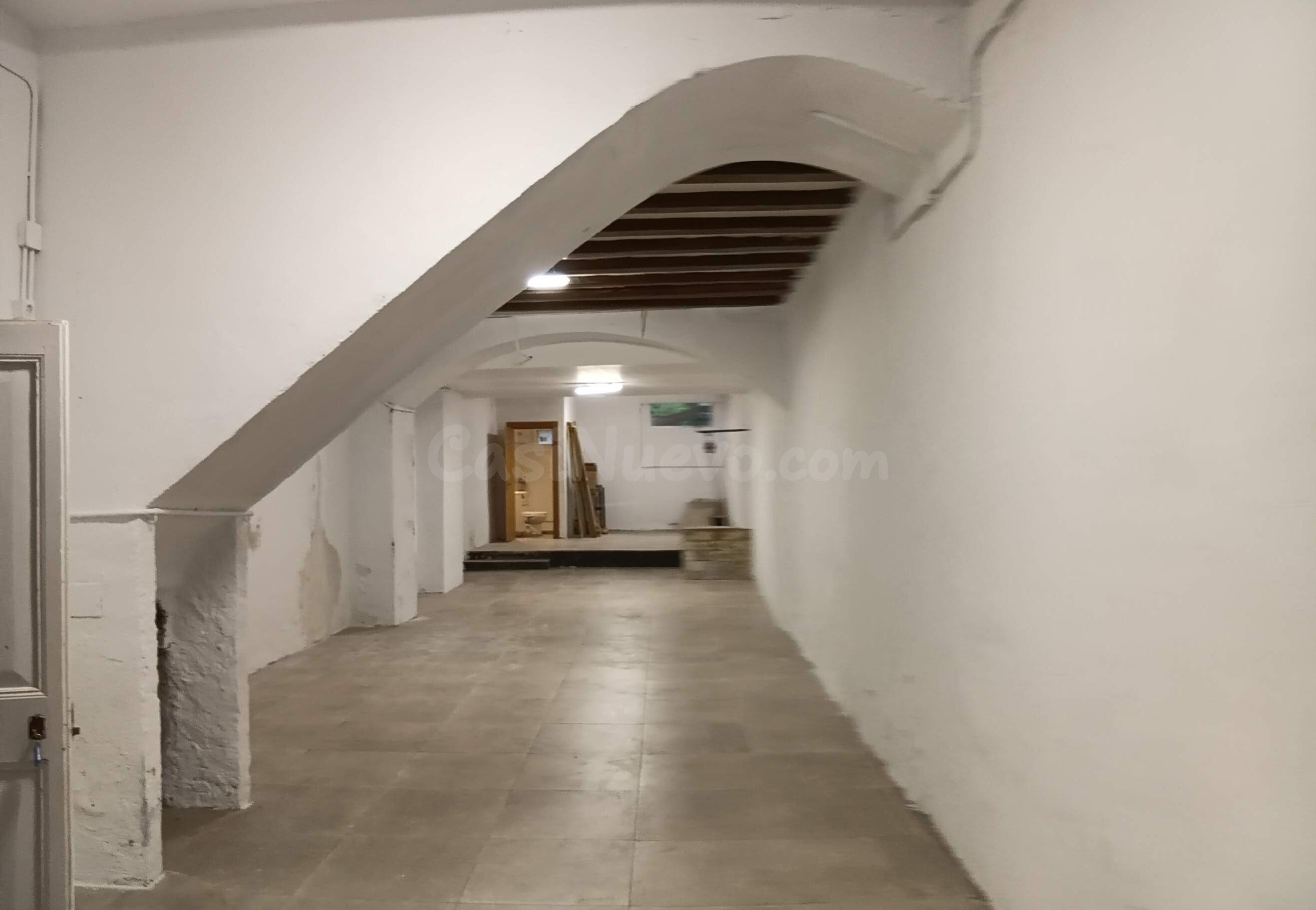 Local comercial en alquiler en ubicación privilegiada junto  - foto 4