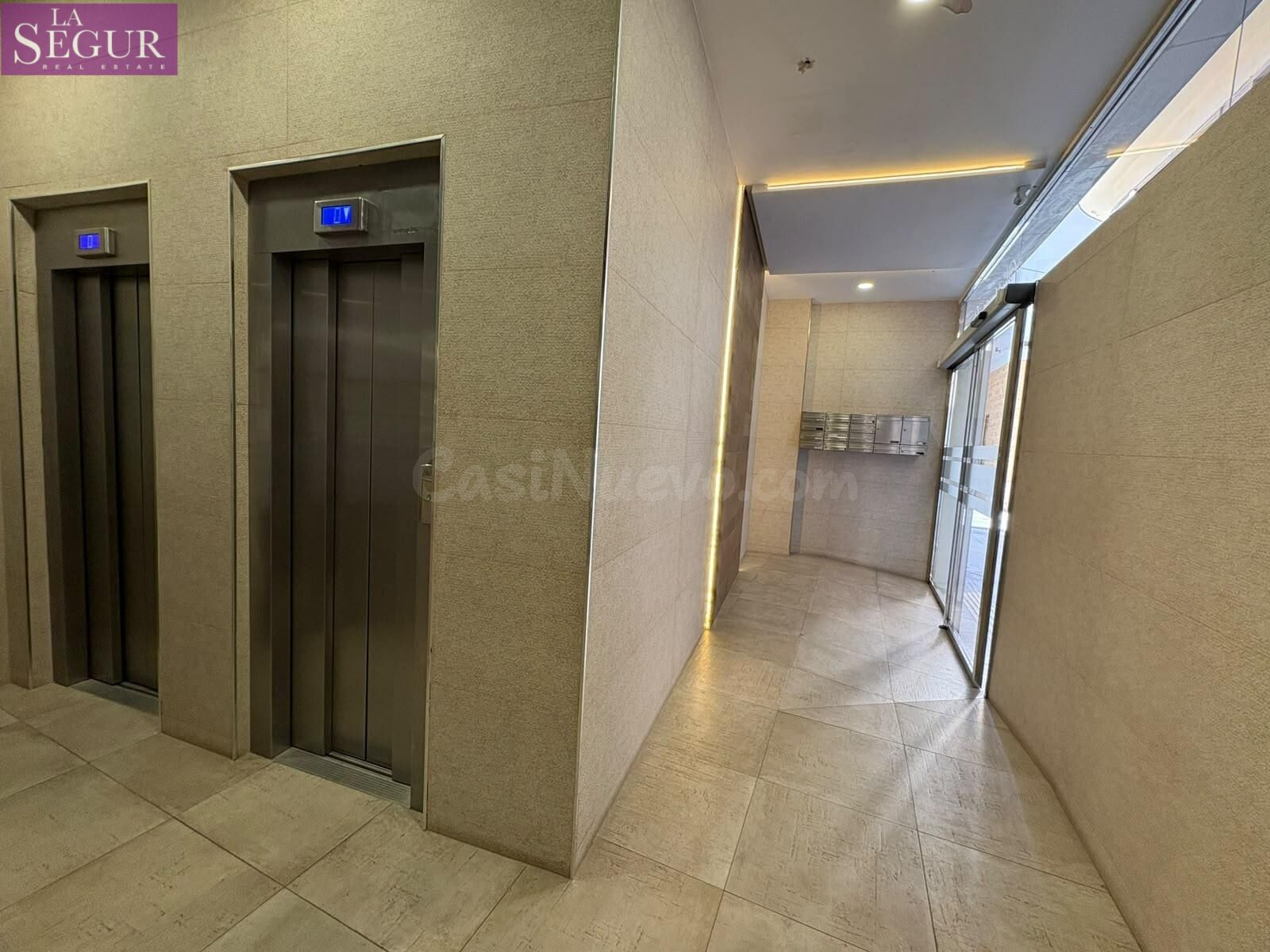 Alquiler de apartamento de alto nivel en el centro de Cádiz - foto 4