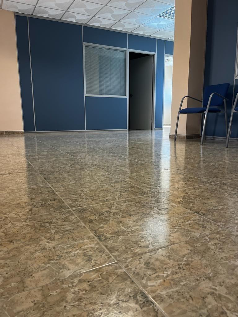 OFICINA EN SANTA MARÍA DEL ÁGUILA - EL EJIDO (ALMERÍA) - foto 2
