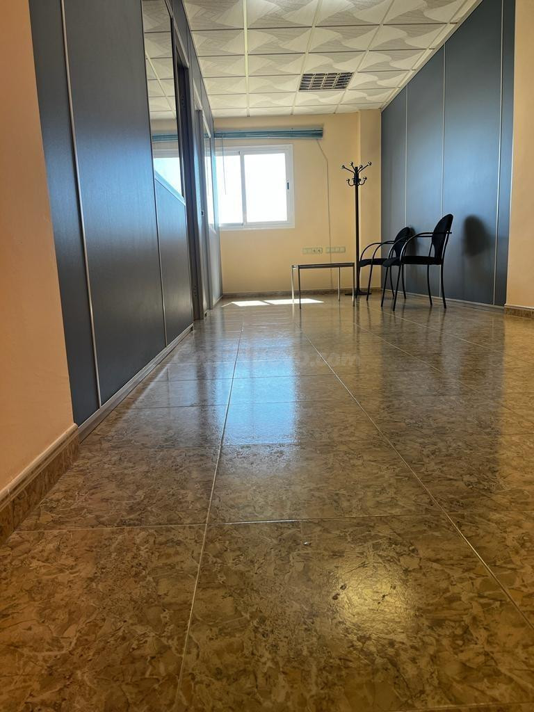 OFICINA EN SANTA MARÍA DEL ÁGUILA - EL EJIDO (ALMERÍA) - foto 3