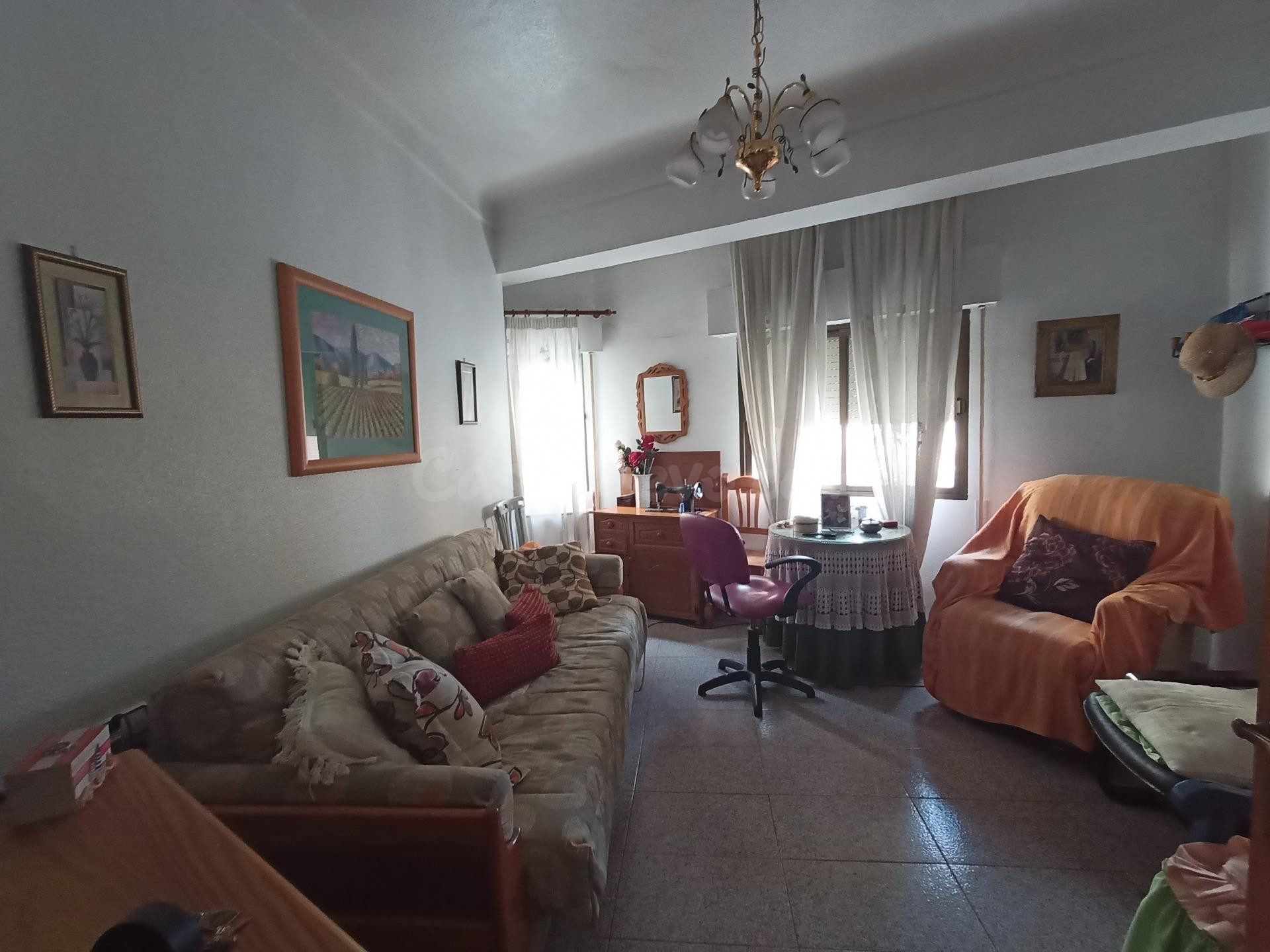 VIVIENDA SOBRE ALMACÉN EN EJIDO CENTRO (EL EJIDO-ALMERÍA) - foto 3
