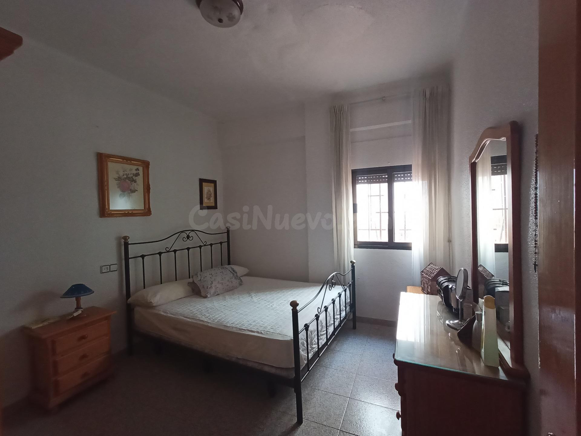 VIVIENDA SOBRE ALMACÉN EN EJIDO CENTRO (EL EJIDO-ALMERÍA) - foto 5