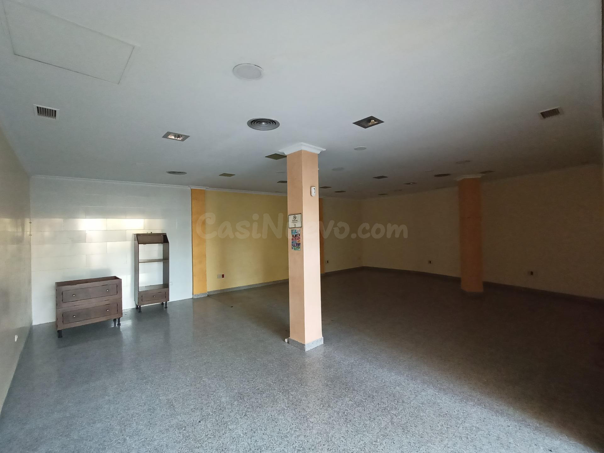 ¡Oportunidad única! Local comercial en venta por solo 70.000€