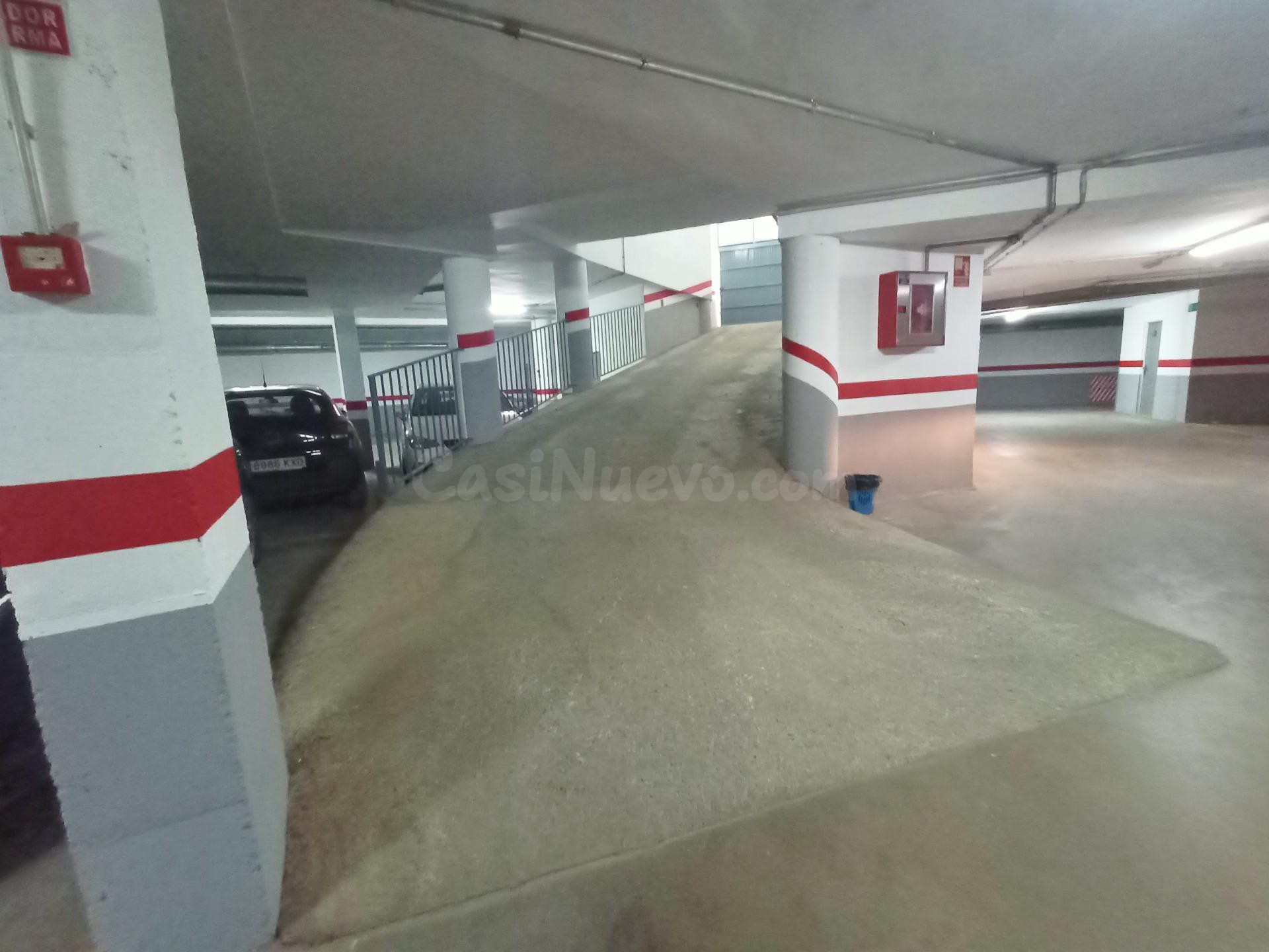 PLAZA DE GARAJE EN VENTA EN EL EJIDO - foto 4