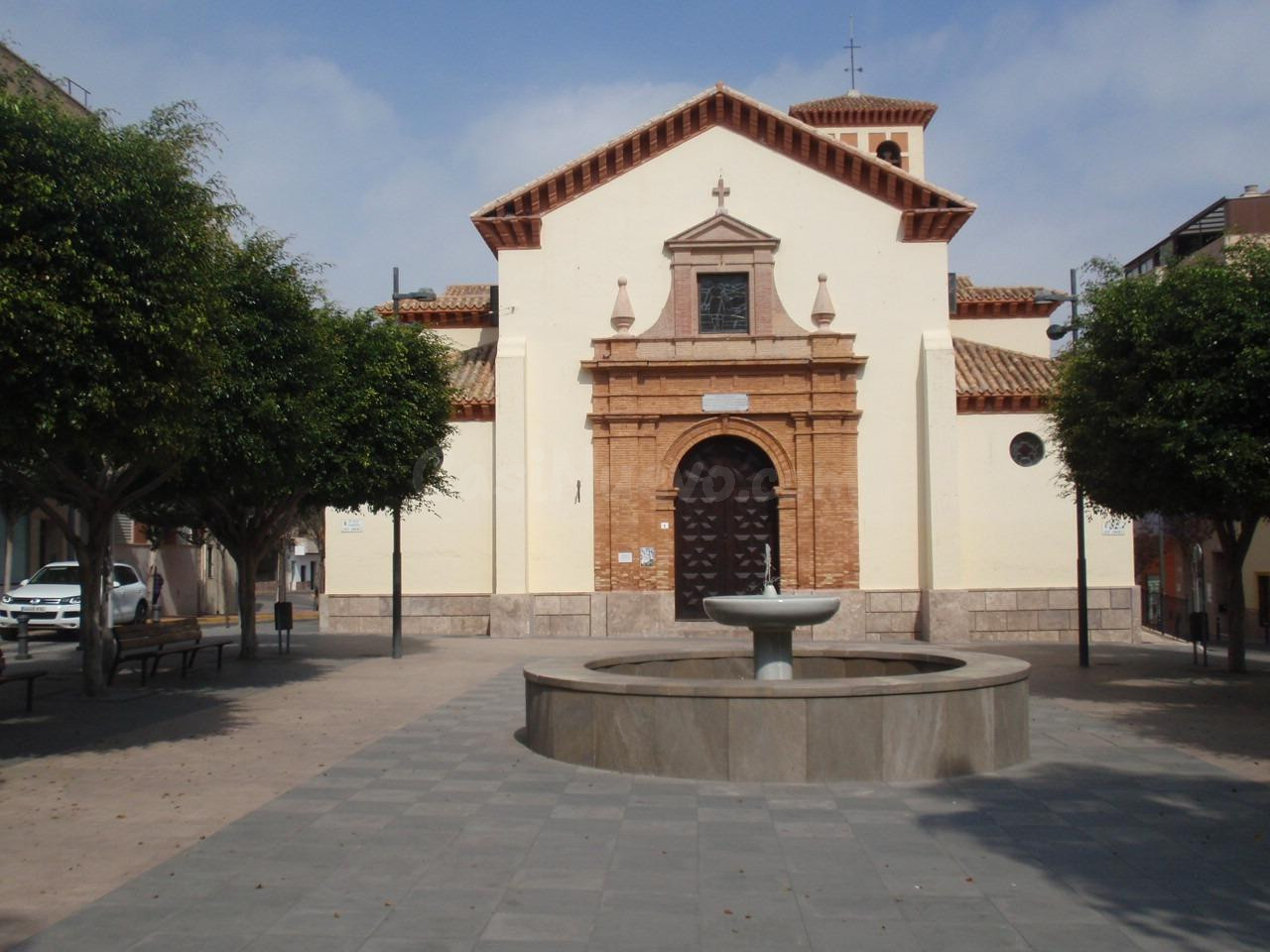 LOCAL COMERCIAL EN ALQUILER PLAZA PARROCO JOSE JIMENEZ