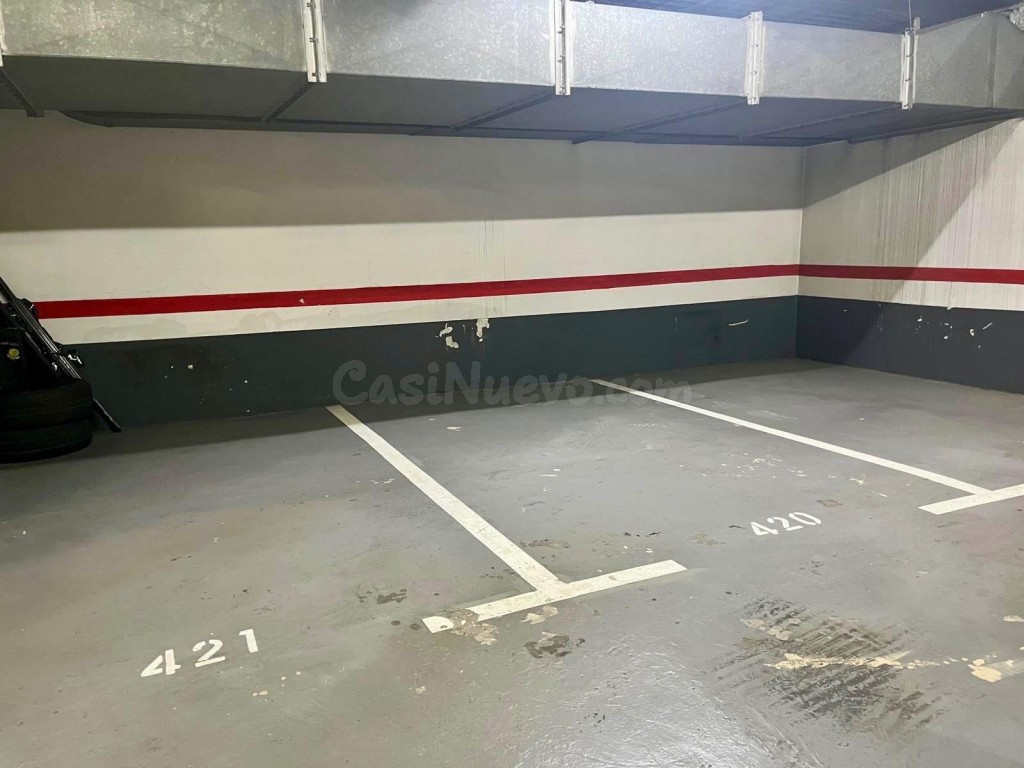 Tres plazas de aparcamiento en Paseo de Gracia - foto 5