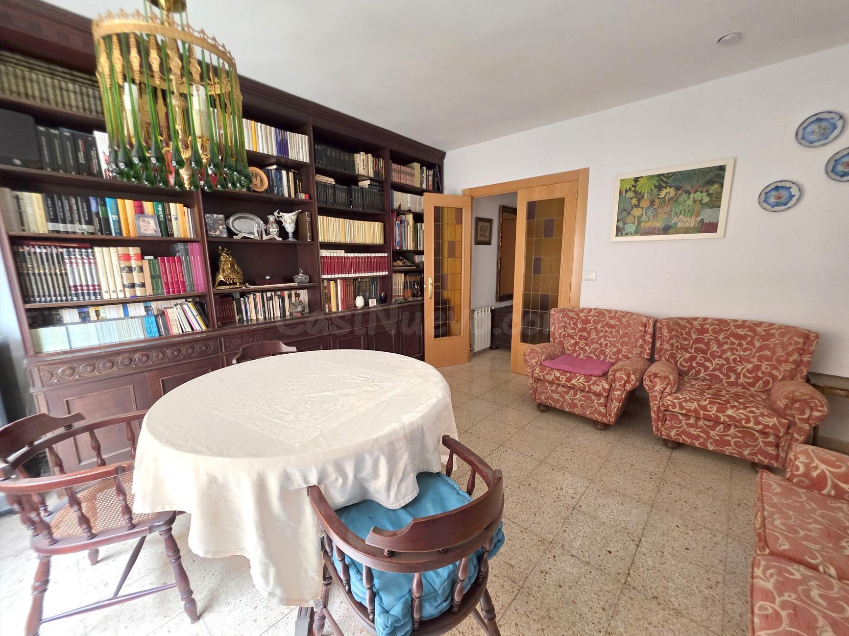 Se vende piso en pleno centro de Castellón, junto Plaza de Las Aulas, calle Mayor y Plaza Mª Agustina. Piso 2º con ascensor - foto 5