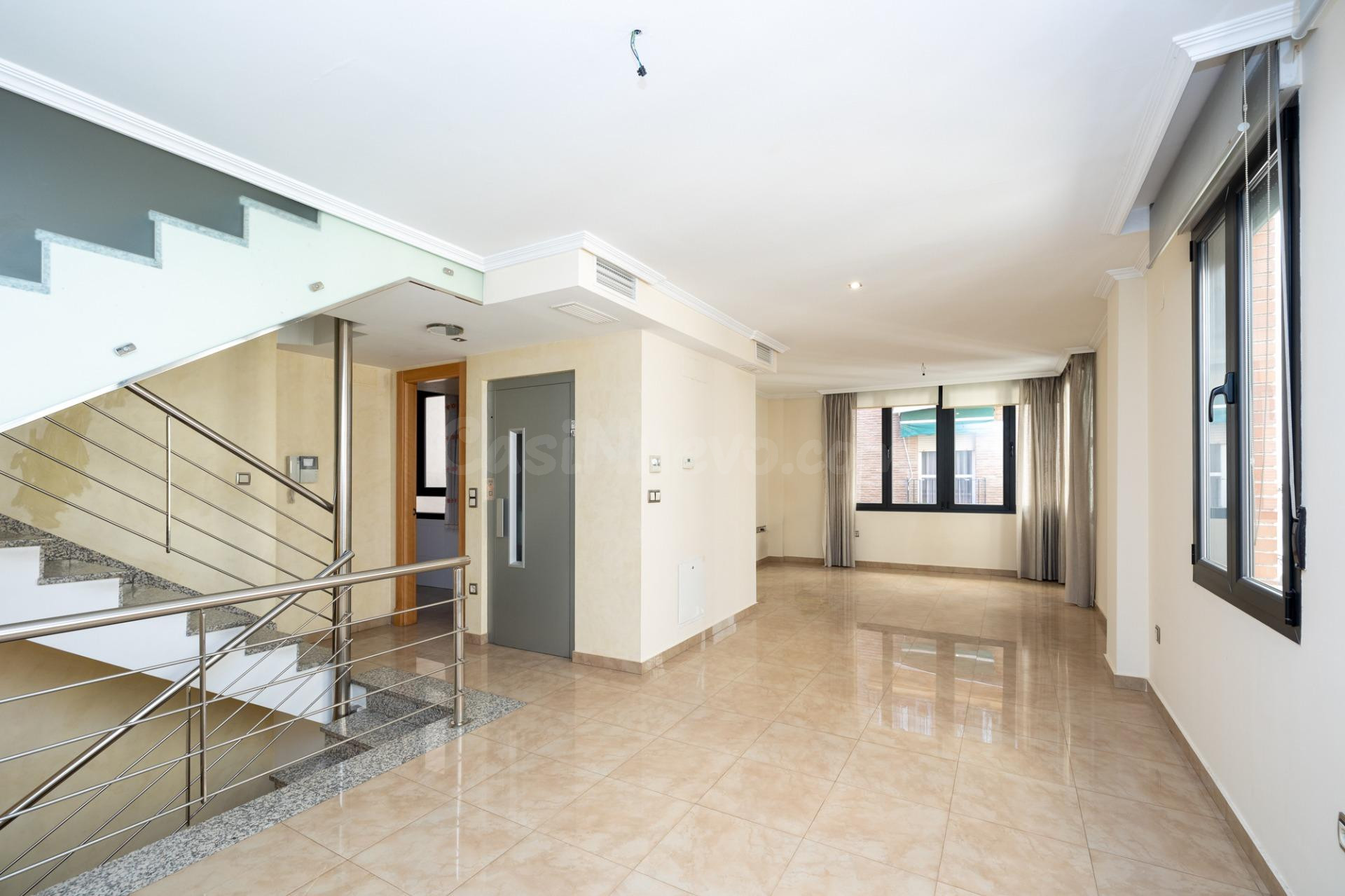 Casa exclusiva junto a Acera del Darro. Pleno centro de Gran