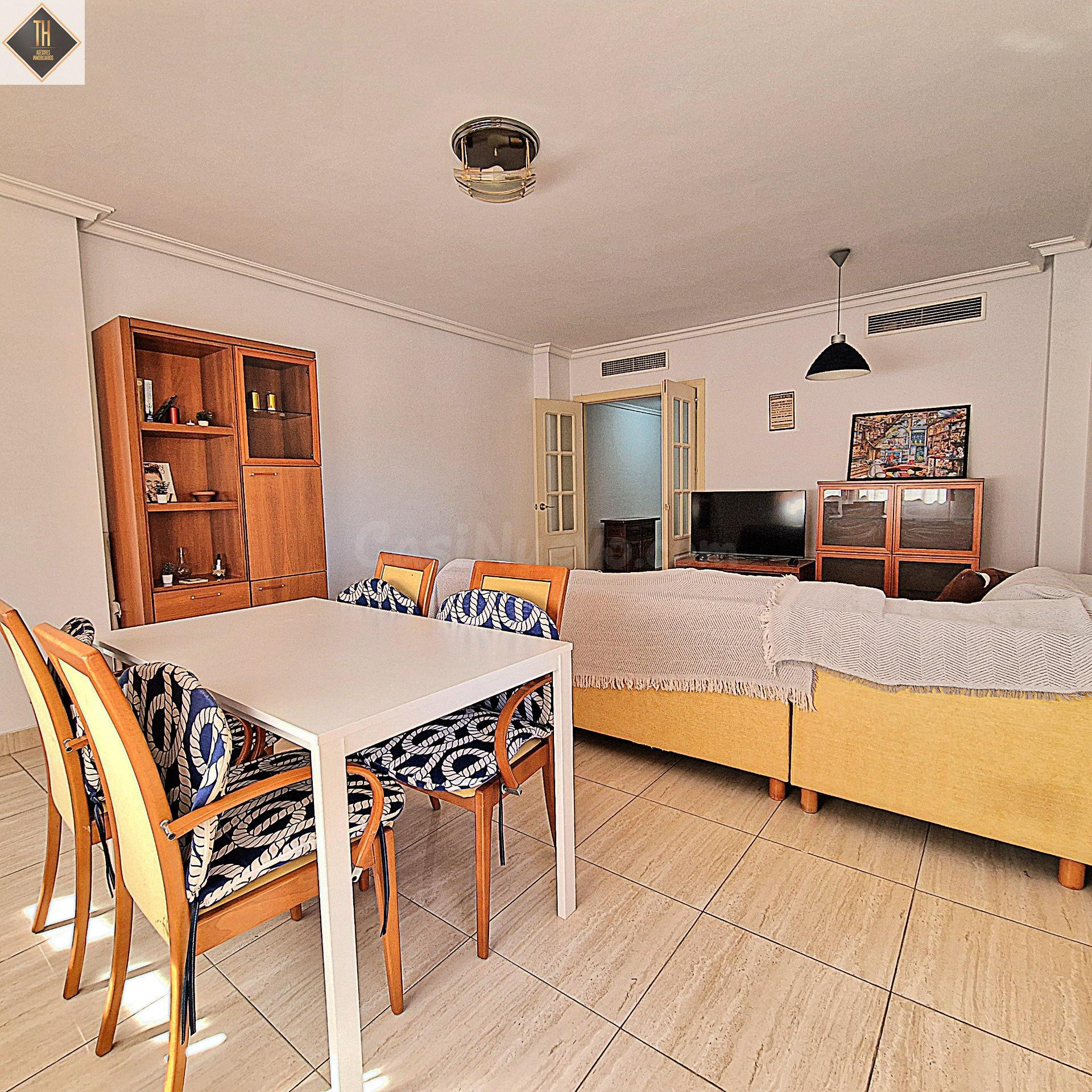 habitación para chica estudiante - foto 5