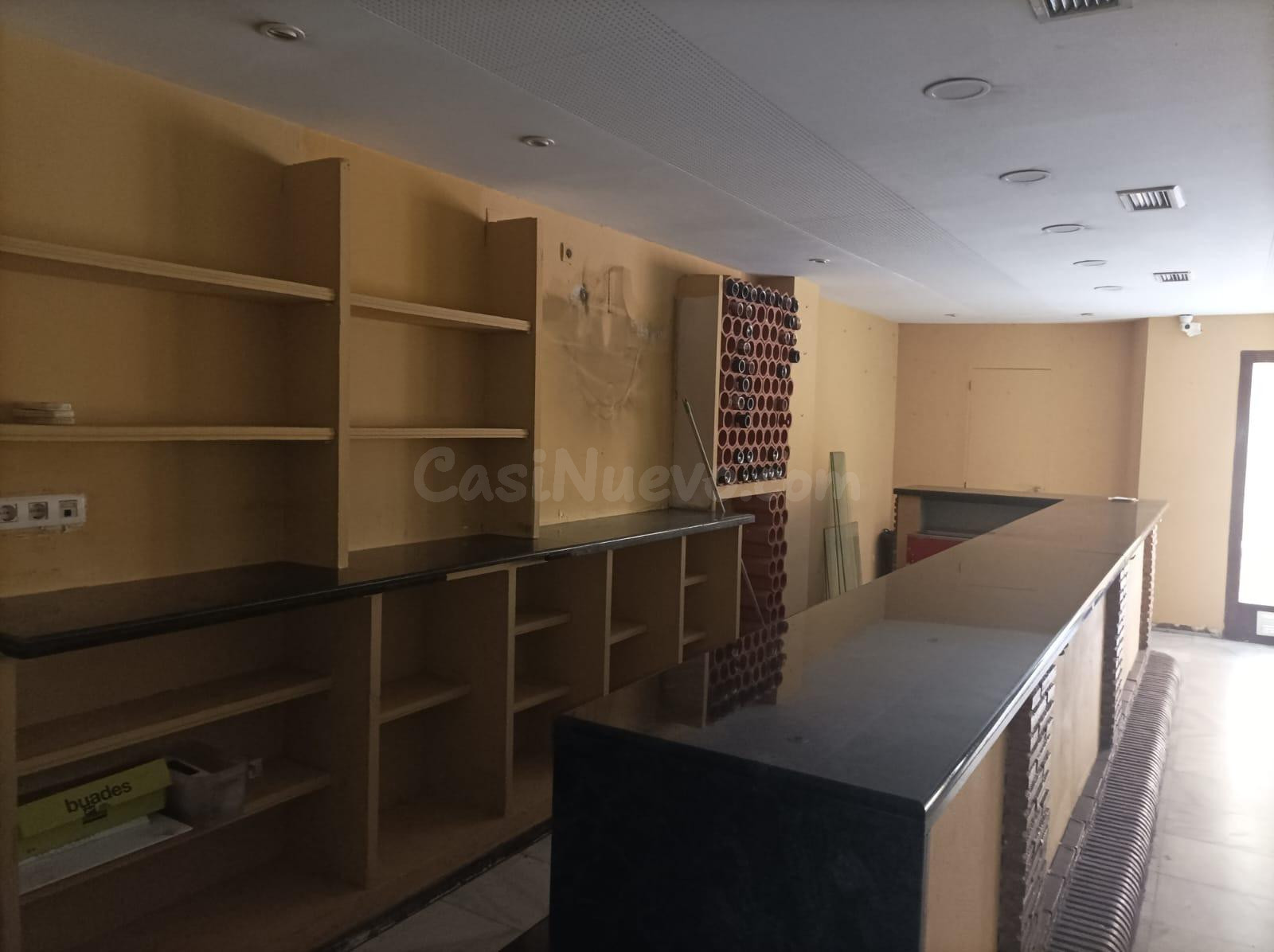 Local comercial en Angel Ganivet - foto 5