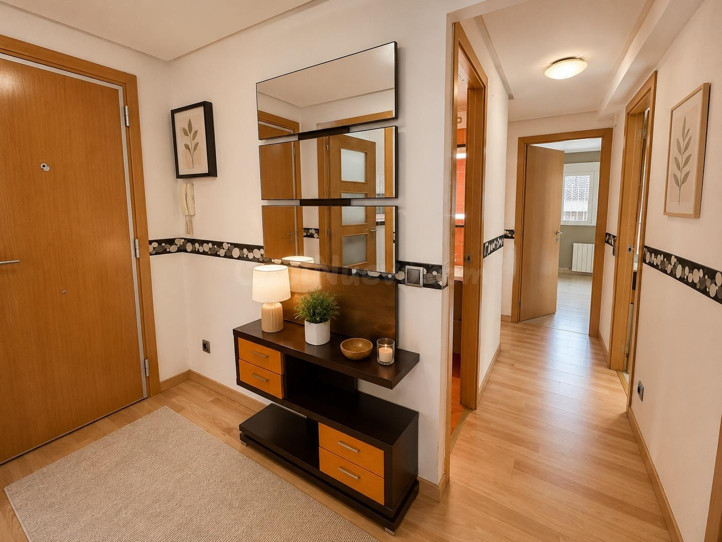 PISO CÉNTRICO - PRIMERO SIN ASCENSOR  DE 3 DORMITORIOS, 2 BA