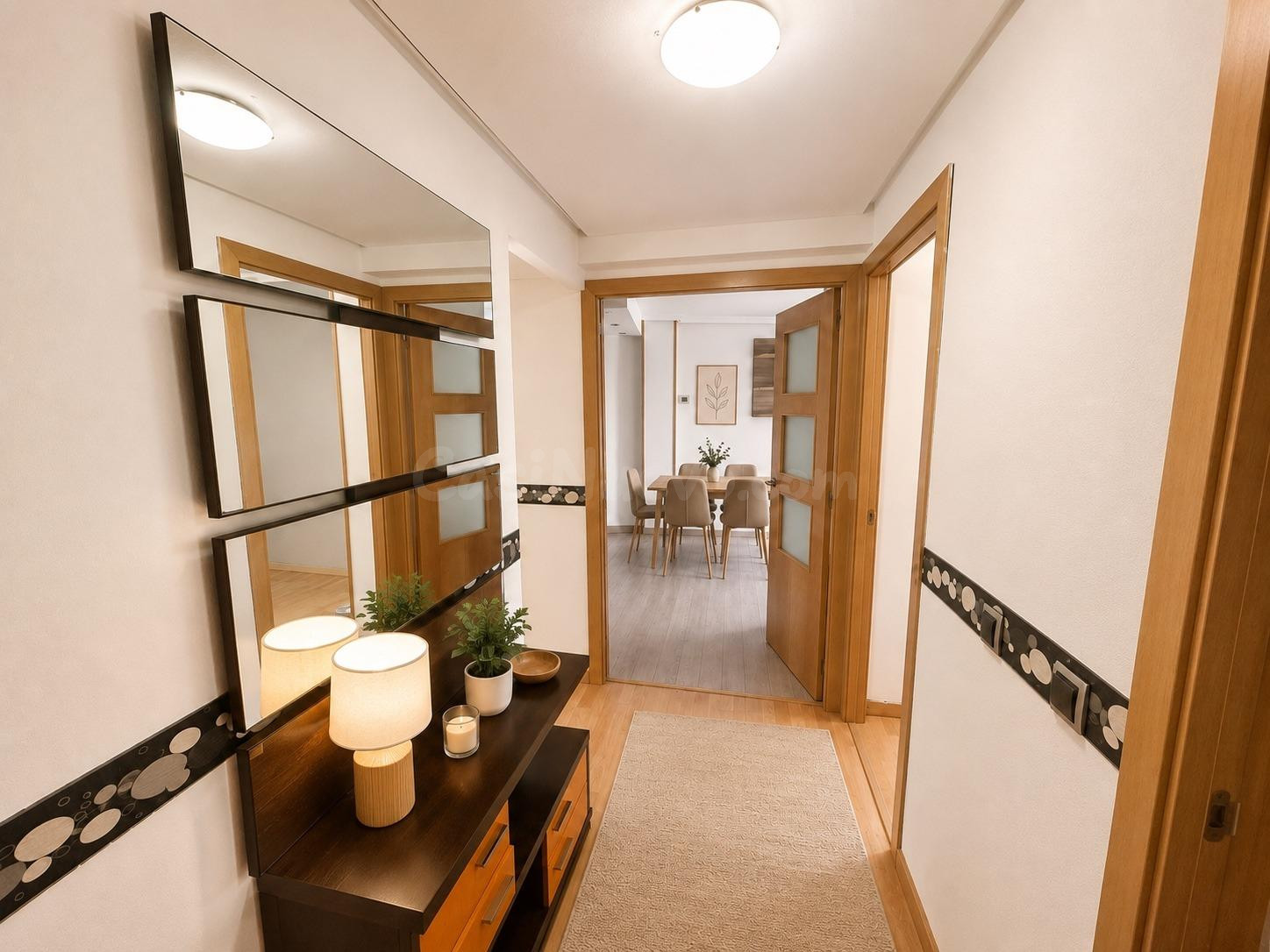 PISO CÉNTRICO - PRIMERO SIN ASCENSOR  DE 3 DORMITORIOS, 2 BA - foto 3