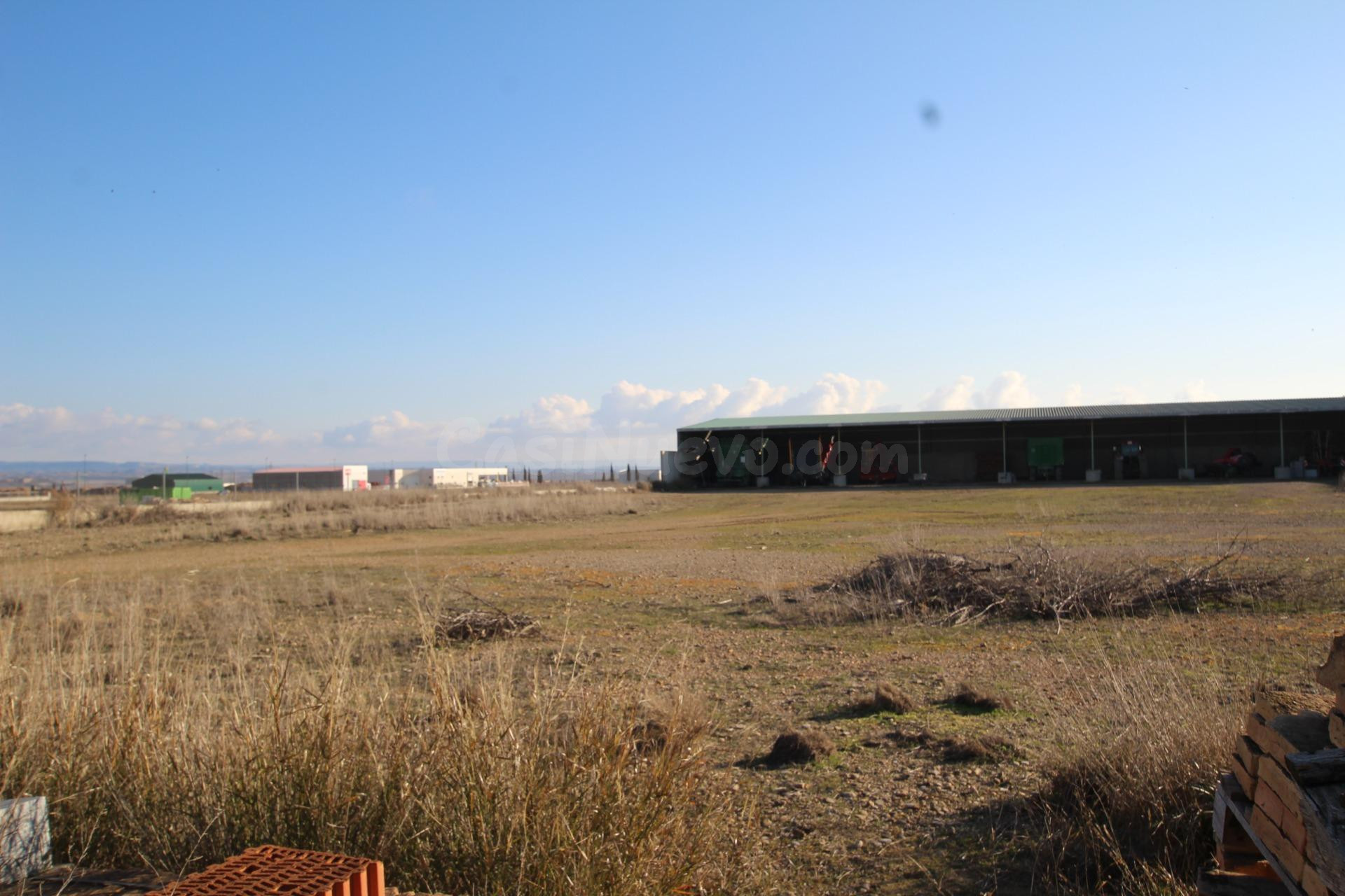 Nave industrial 600m² en venta - Polígono industrial valdefe - foto 3