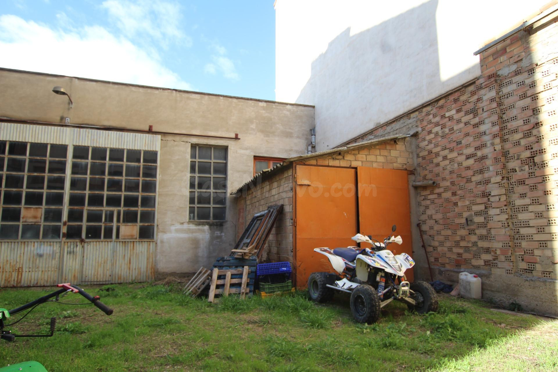 Nave industrial 303m² en venta - Centro - foto 2