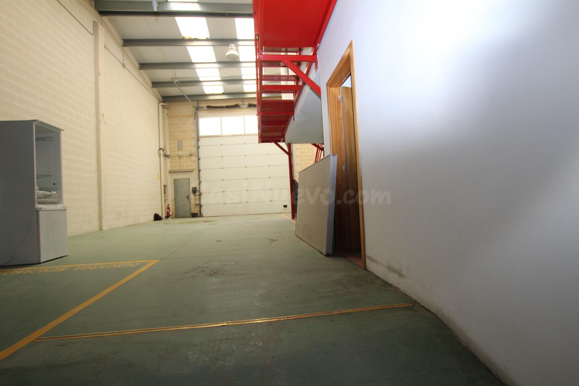 Local comercial 524m² en venta - Aragon - foto 5