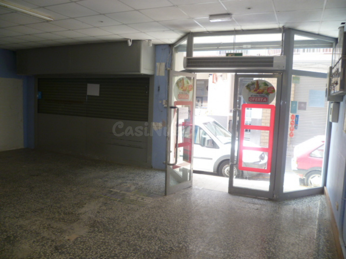 Local comercial 300m² en alquiler - BARRI SAN MAURO - foto 2
