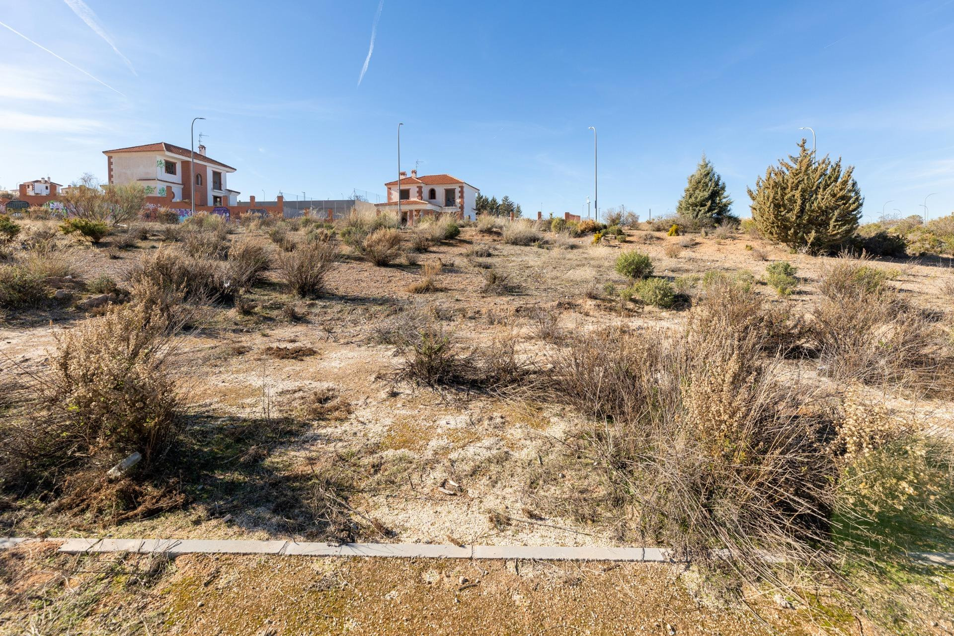 Venta de parcela urbana en Otura (Zona Santa Clara Golf) - foto 4