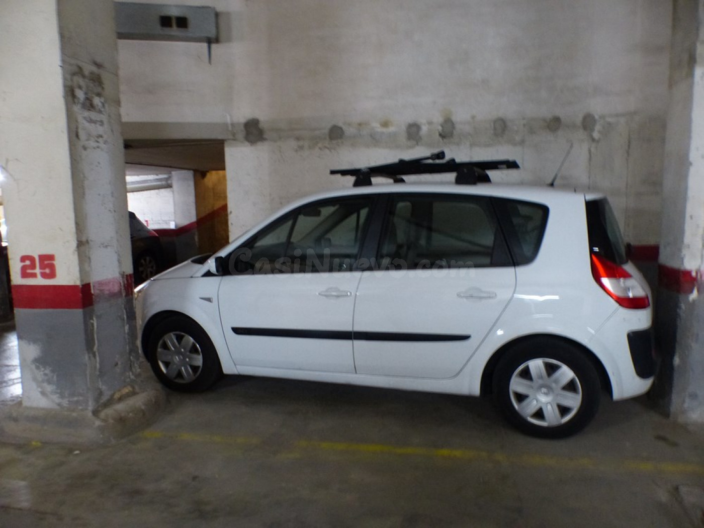 Parking 8m² en venta - Poble Sec