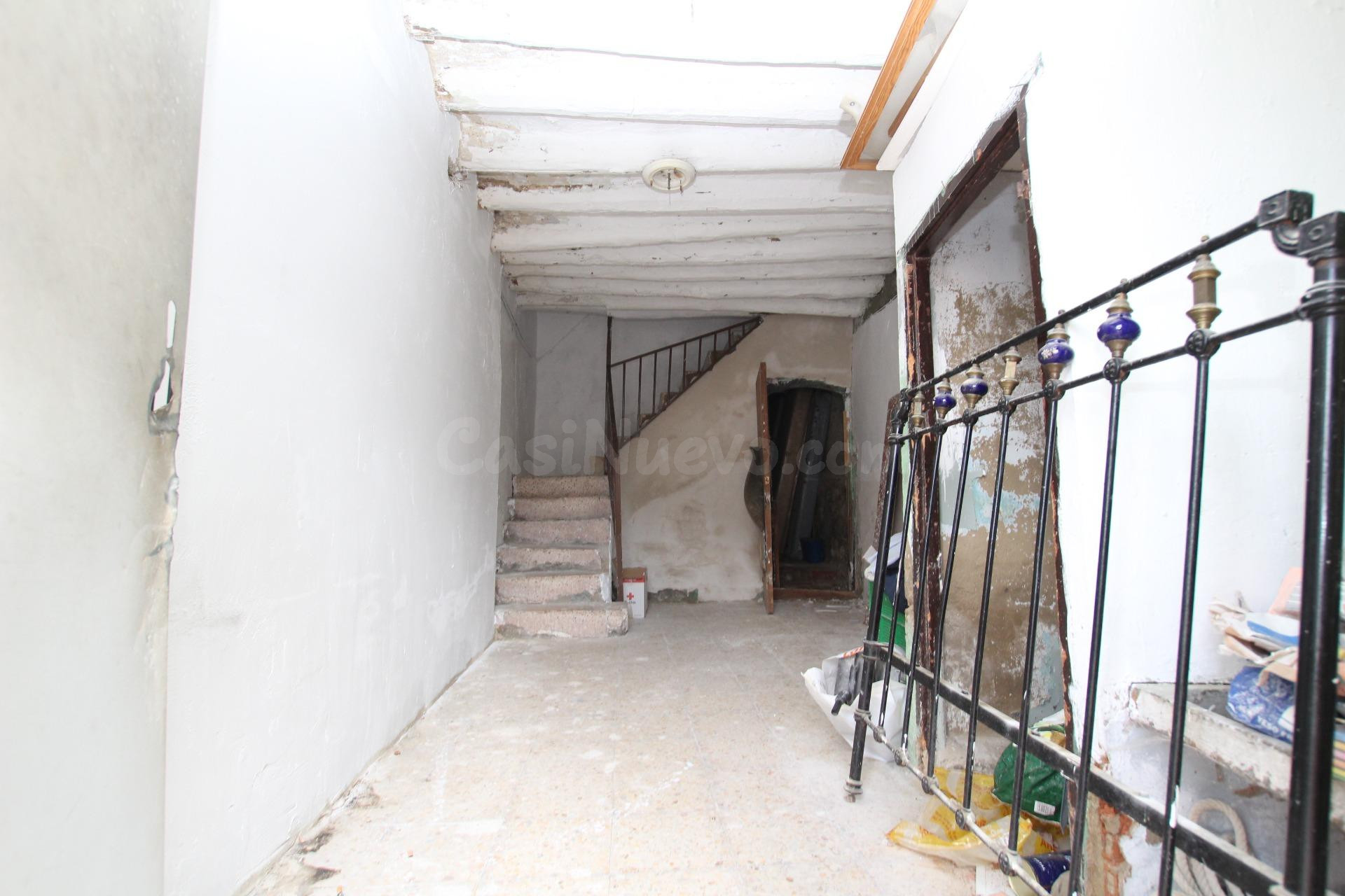 Amplia Casa en Ejea de los Caballeros - Oportunidad para Ref - foto 3