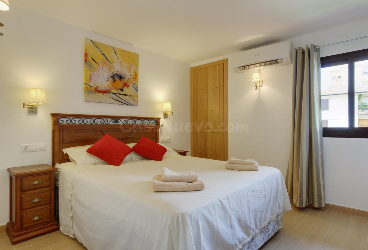 ESPECTACULAR APARTAMENTO DE 2 DORMITORIO EN PLENO CENTRO DE  - foto 4