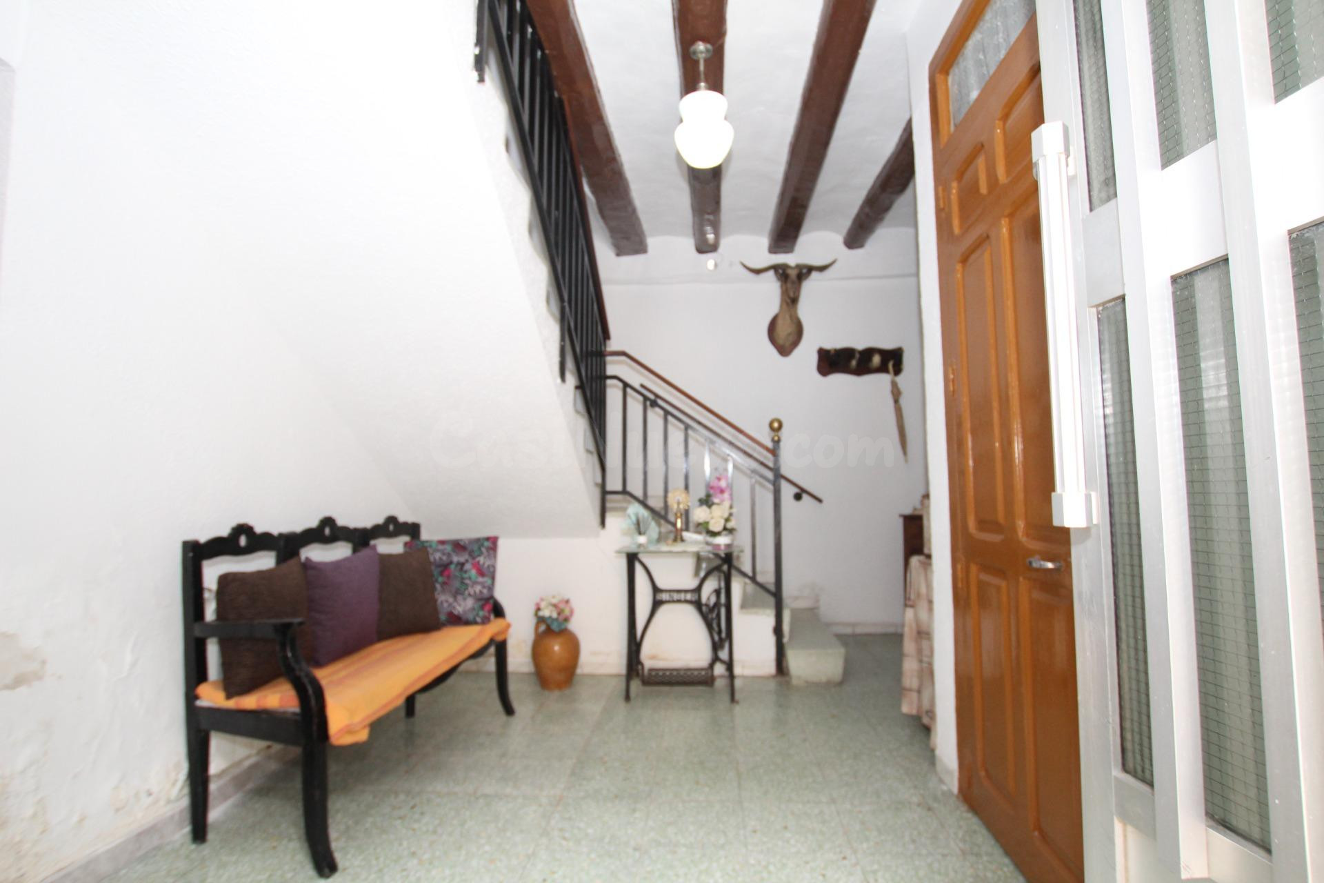 Amplia Casa en Ejea de los Caballeros - foto 2