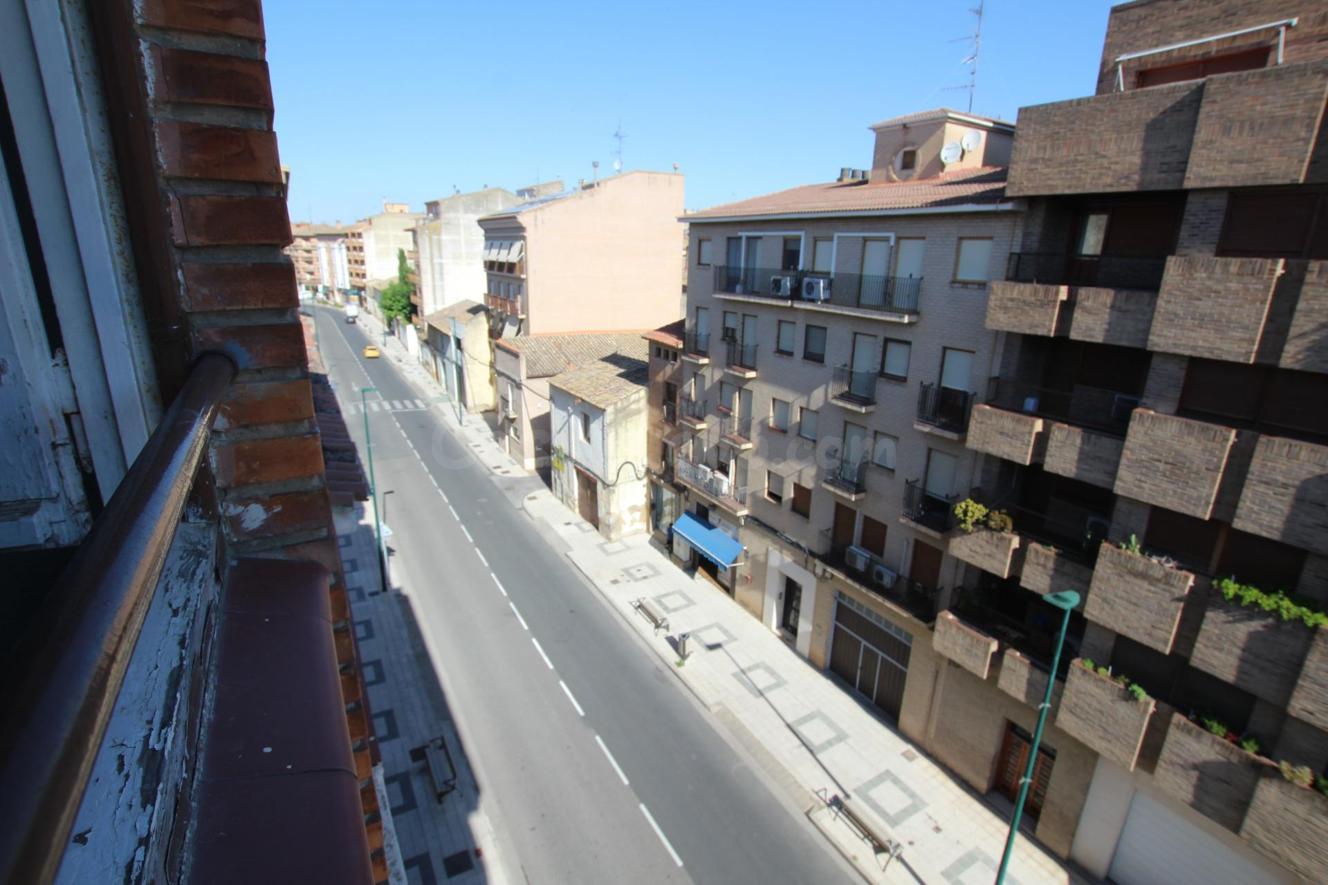 Amplio Piso en Ejea de los Caballeros
