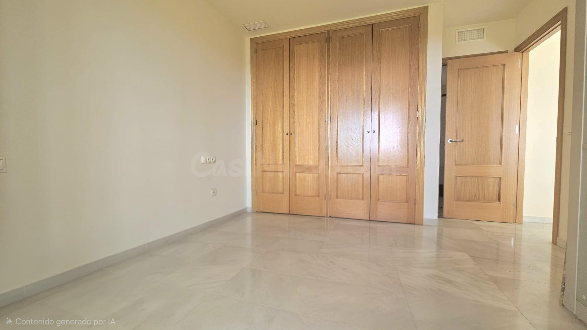 PISO EN VENTA EN LA ZONA DEL HIPÓDROMO DE MIJAS - foto 3