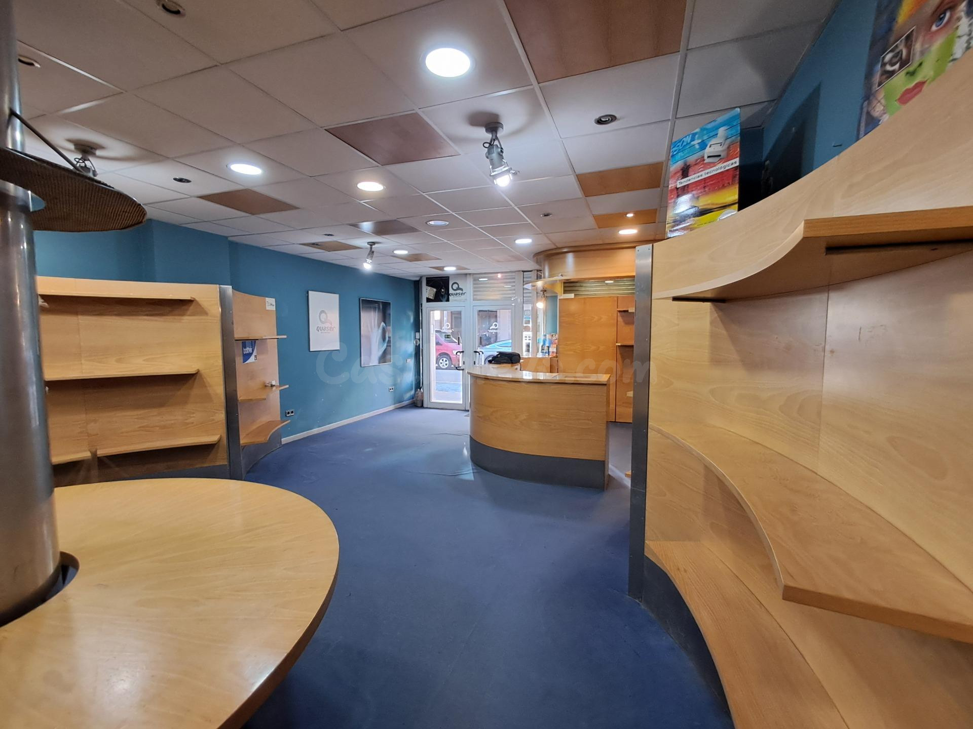 Local comercial en alquiler - foto 4