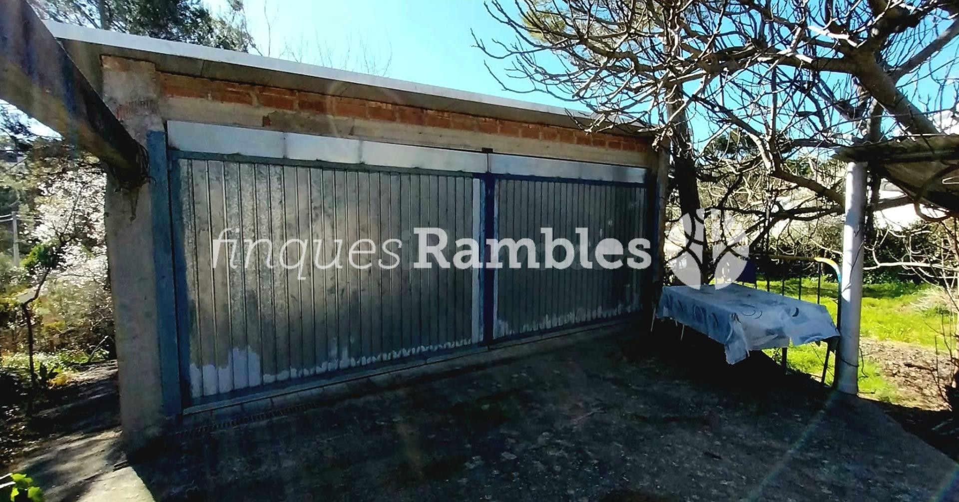SOLAR EN VENDA A LES GARRIGUES - foto 3